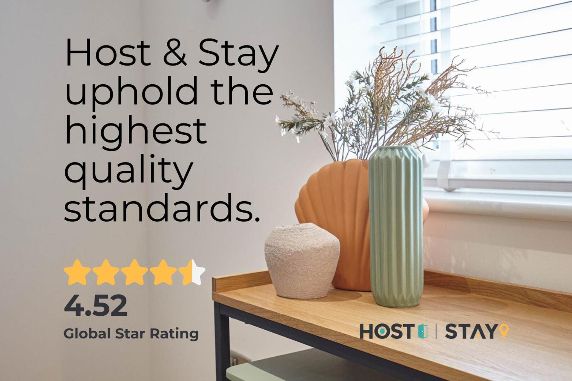 Host & - 23 Waterside Place Apartment